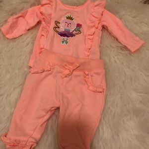 Two piece set by Geranimals